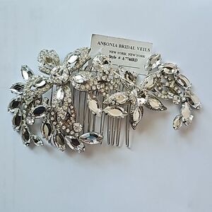 Bridal hair comb NWT
